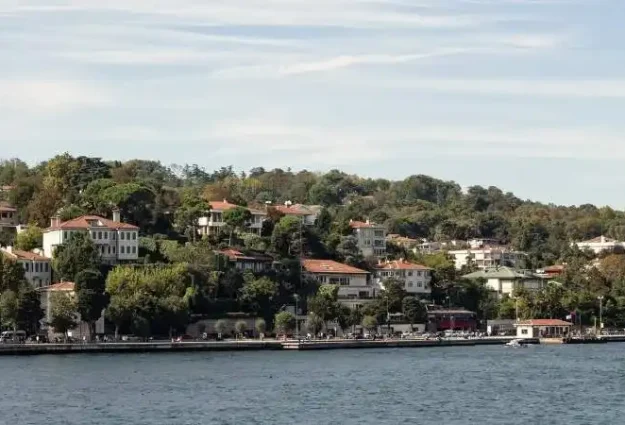 Emirgan Sahili